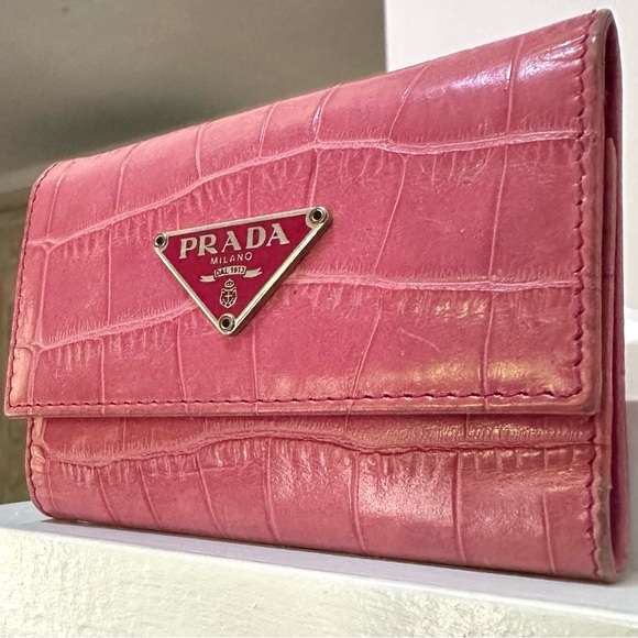Prada Pink Crocodile 6 Key Holder Wallet - Picture 12 of 14